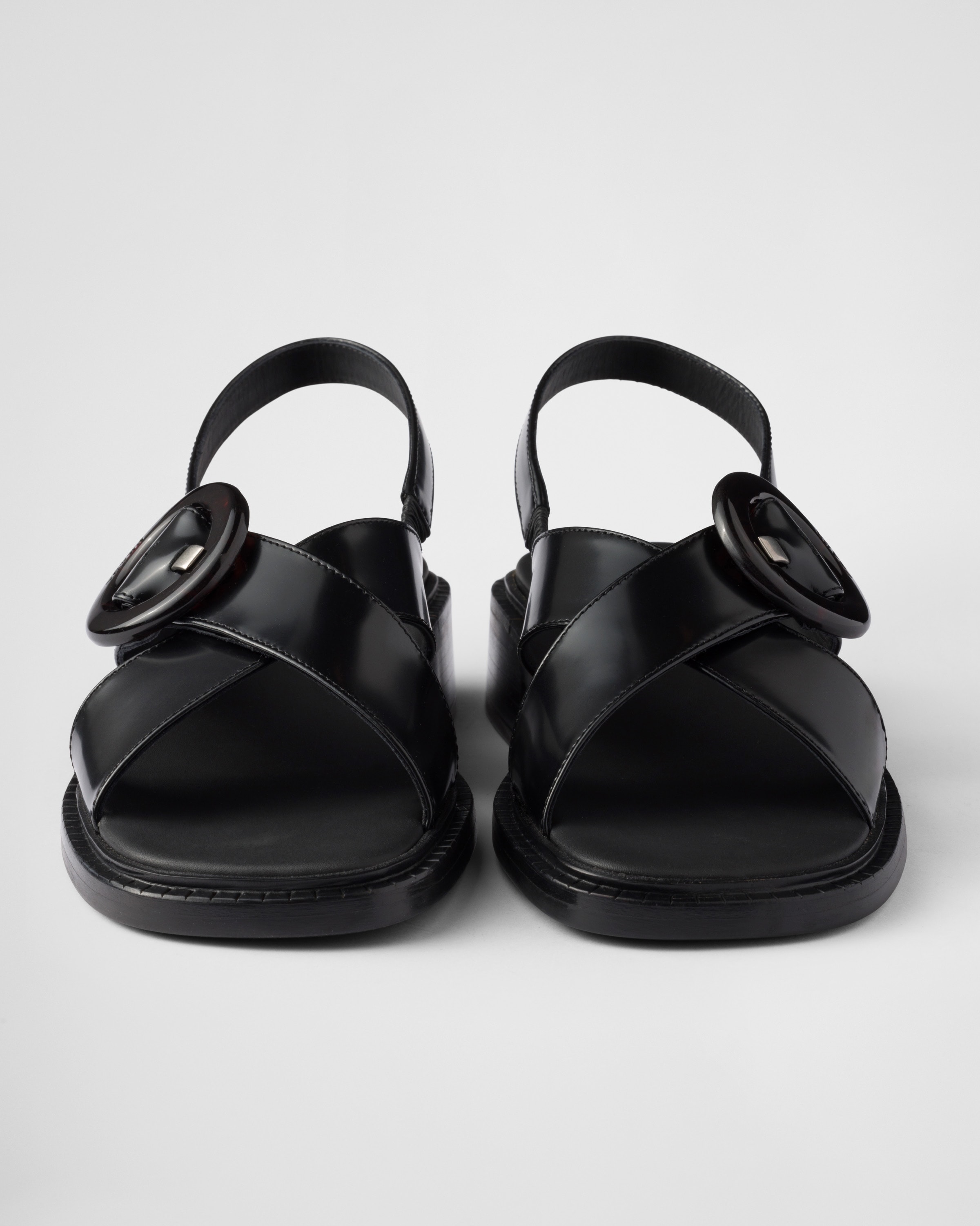 PRADA★プラダ バックル付 ブラッシュドレザー サンダル ブラック バックル付 ブラッシュドレザー サンダル | PRADA