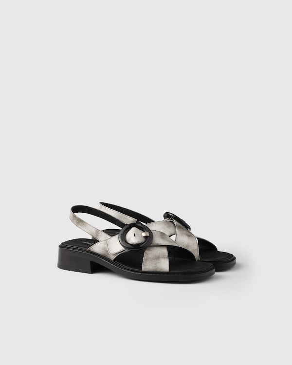 サンドベージュ プラダ モノリス ナッパレザー サンダル | PRADA
