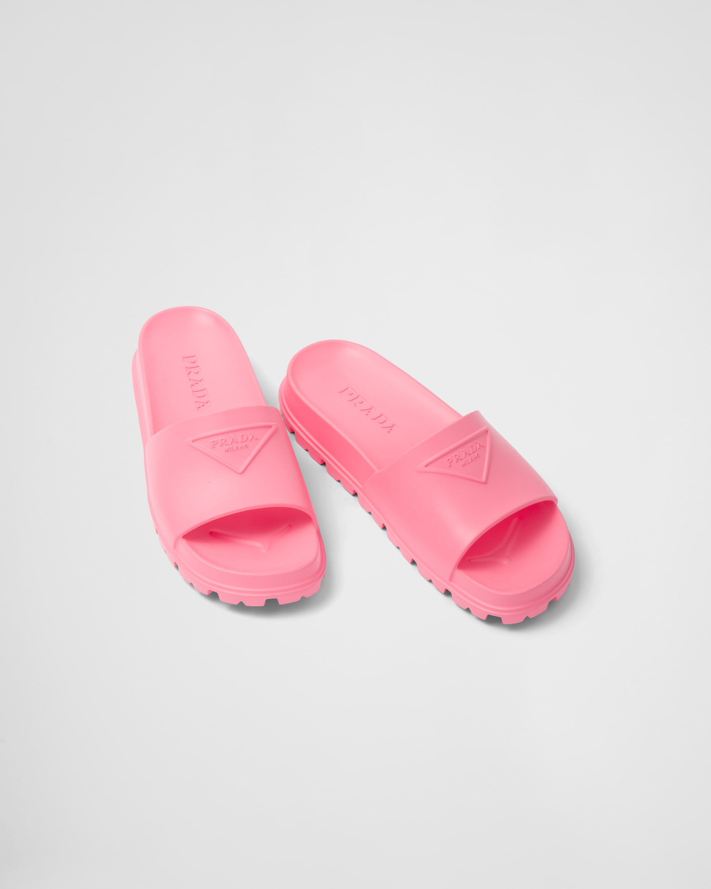 Prada slides discount