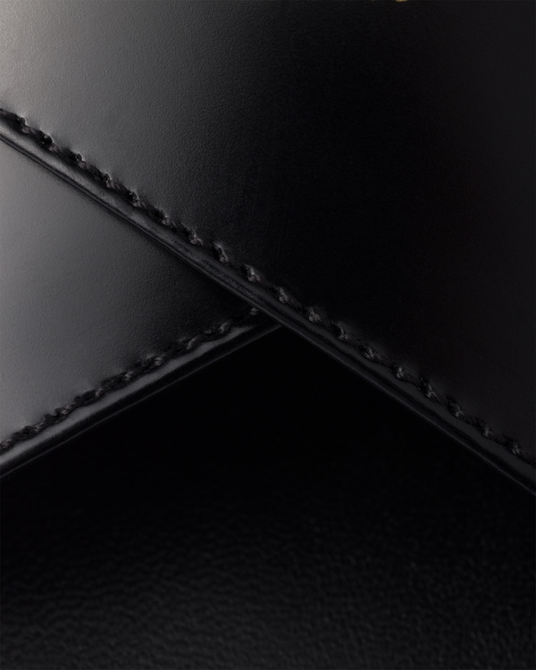 Brushed leather slides Brushed leather slides