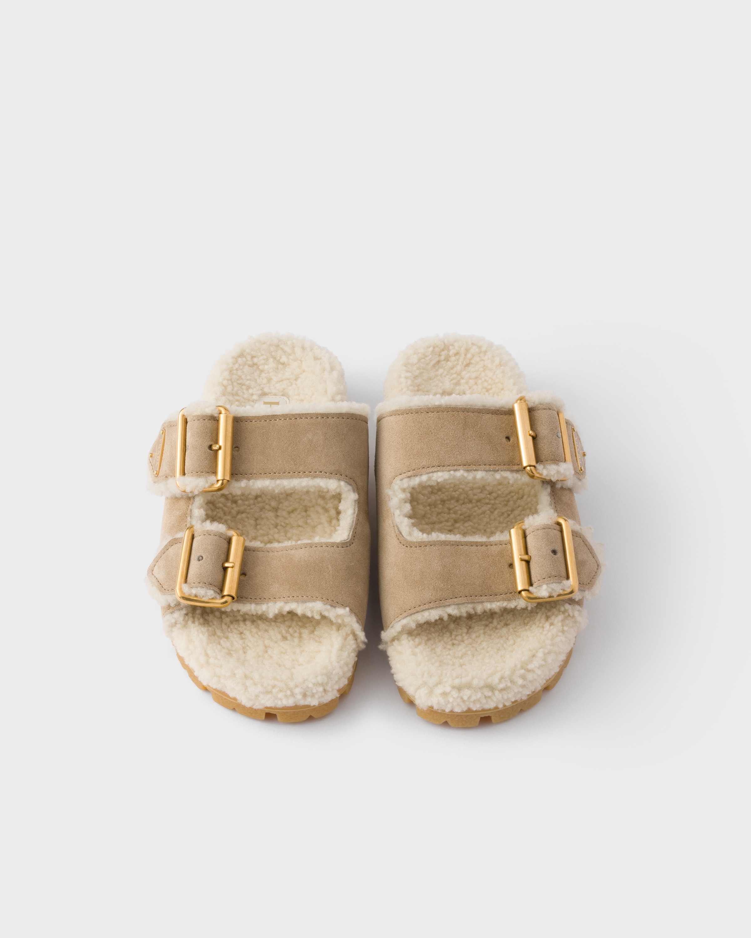 サンドベージュ スエードとシアリング スライドサンダル | PRADA