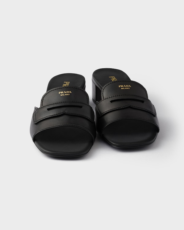 Mules aus Leder Mules aus Leder