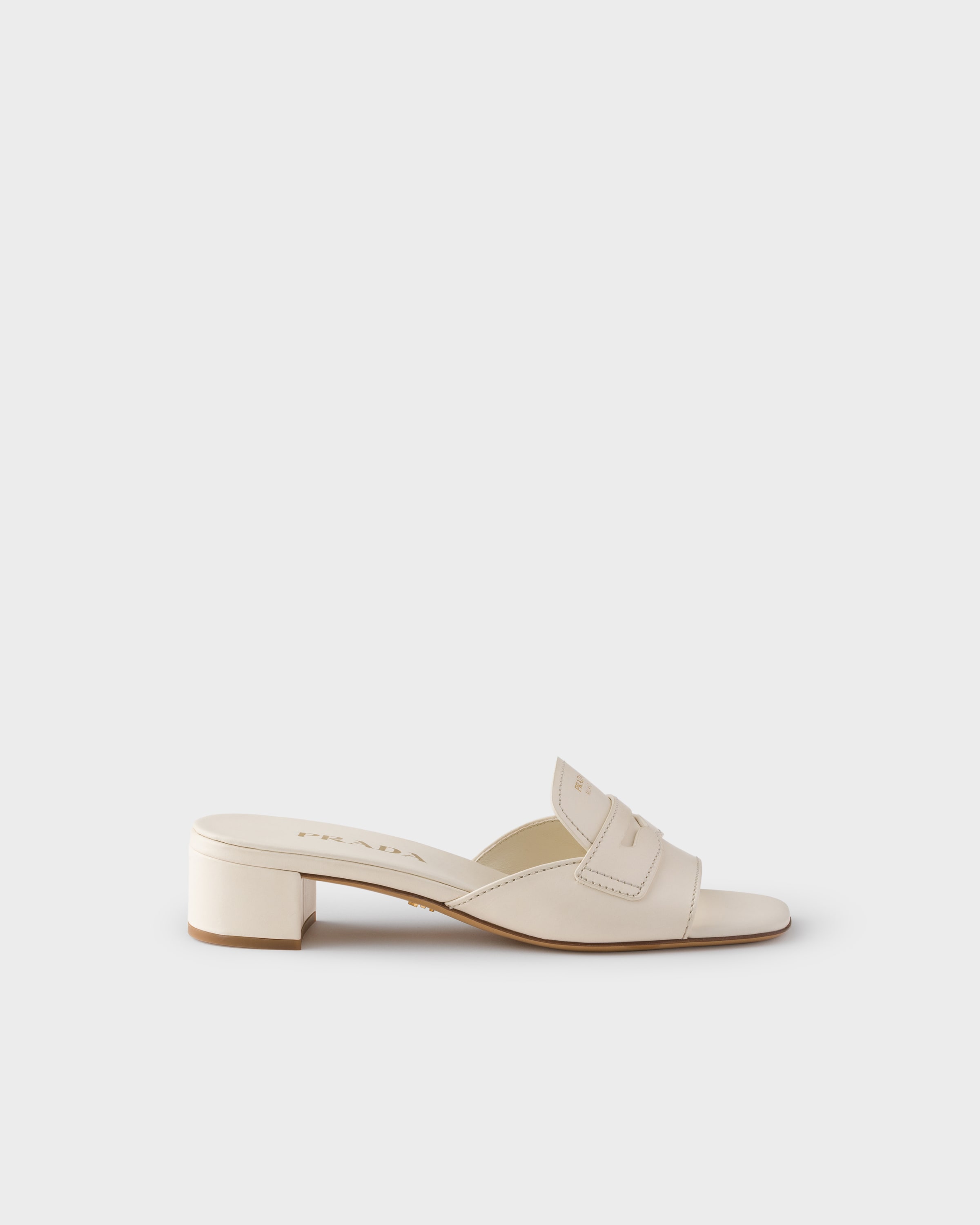 PRADA レザーミュール 36 org.jpg