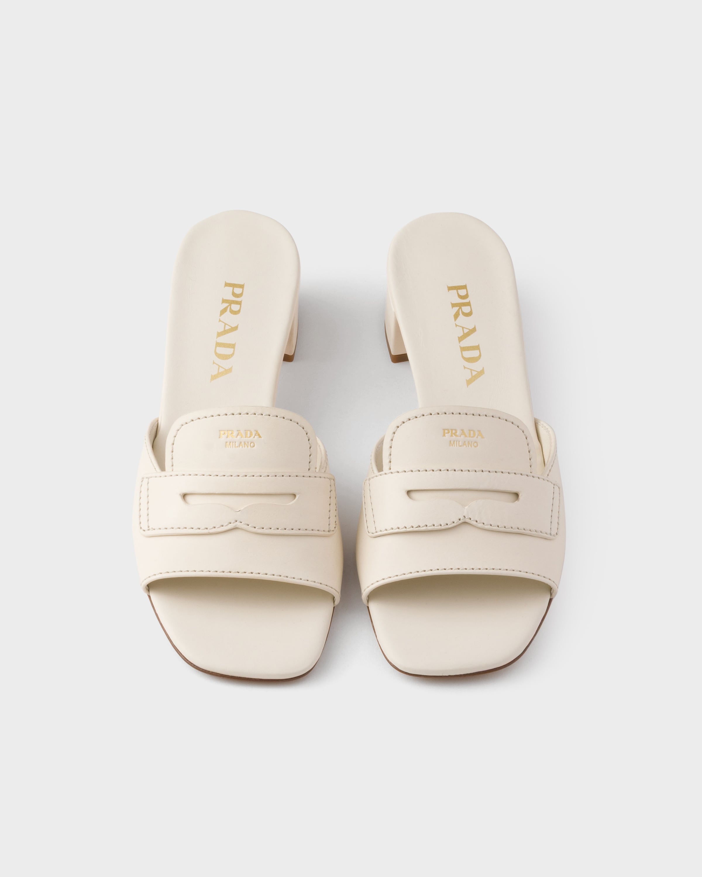 チョークホワイト レザー ミュール | PRADA