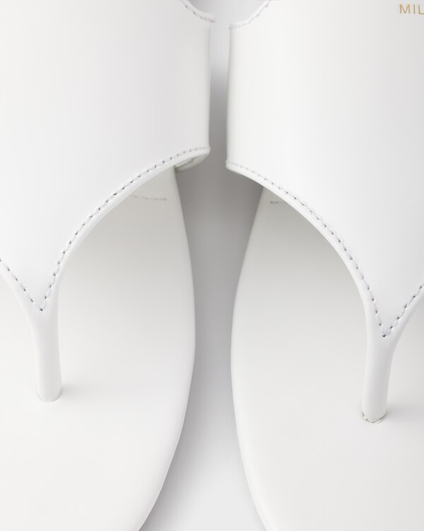 Brushed leather thong sandals Brushed leather thong sandals