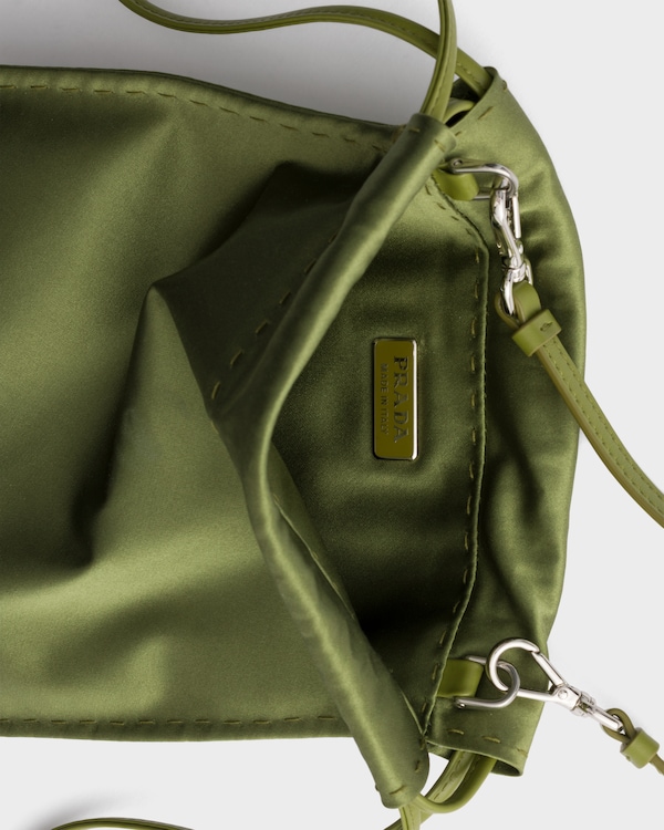 Satin smartphone pouch - Ivy Green Satin smartphone pouch - Ivy Green