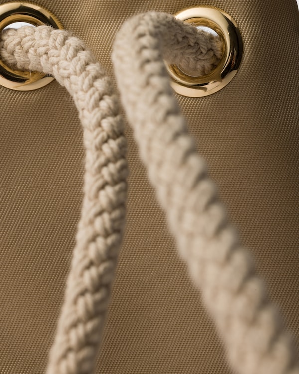 Smartphone-Hülle aus Re-Nylon - Kamelbraun Smartphone-Hülle aus Re-Nylon - Kamelbraun