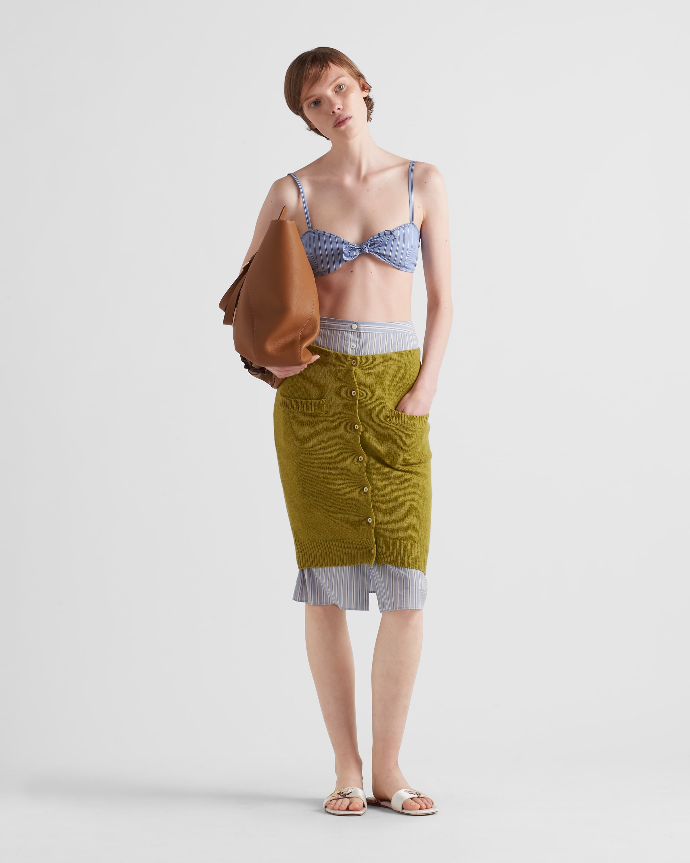 PRADA ニットスカートエメラルドグリーン