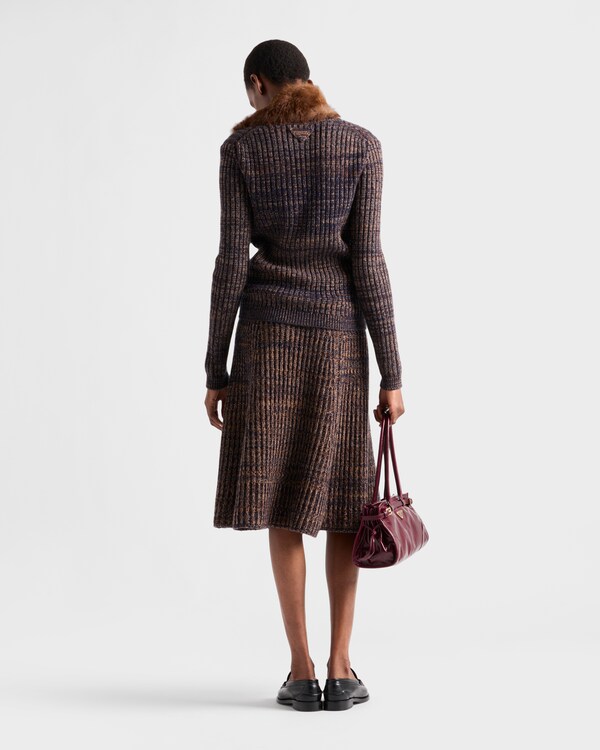 Wool and cashmere knit skirt Wool and cashmere knit skirt