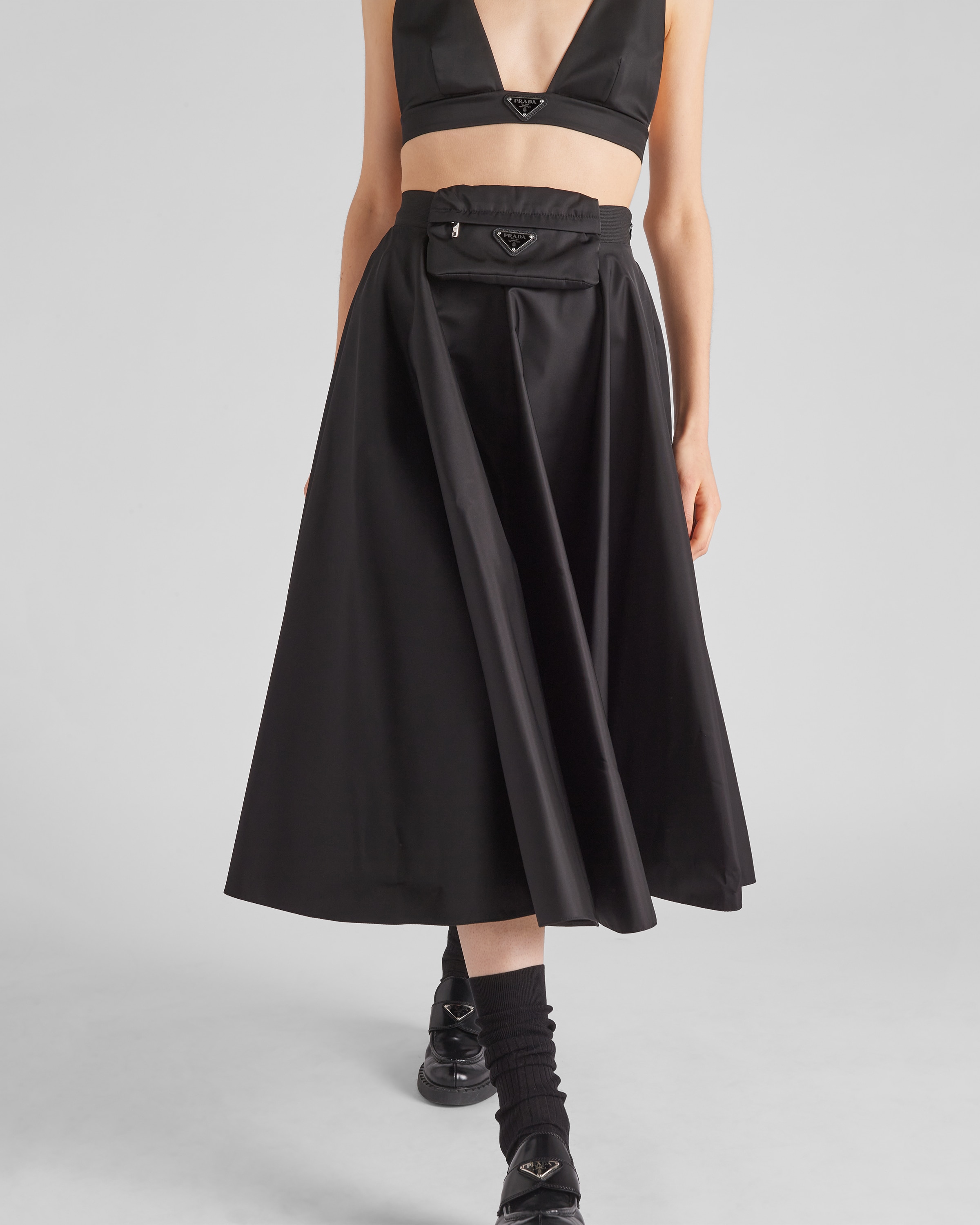 Prada تنورة دائرية من قماش رينايلون Re\u002DNylon 4