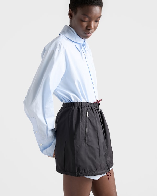 Minifalda de Re-Nylon ligero - Negro Minifalda de Re-Nylon ligero - Negro