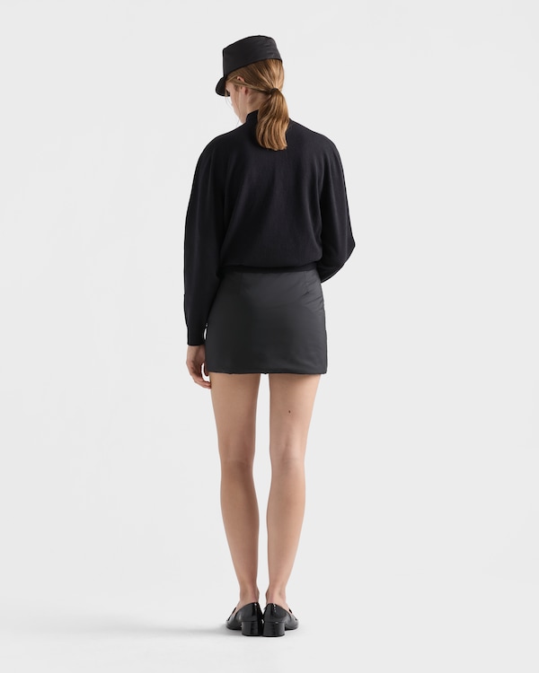 Minirock aus leichtem Re-Nylon - Schwarz Minirock aus leichtem Re-Nylon - Schwarz