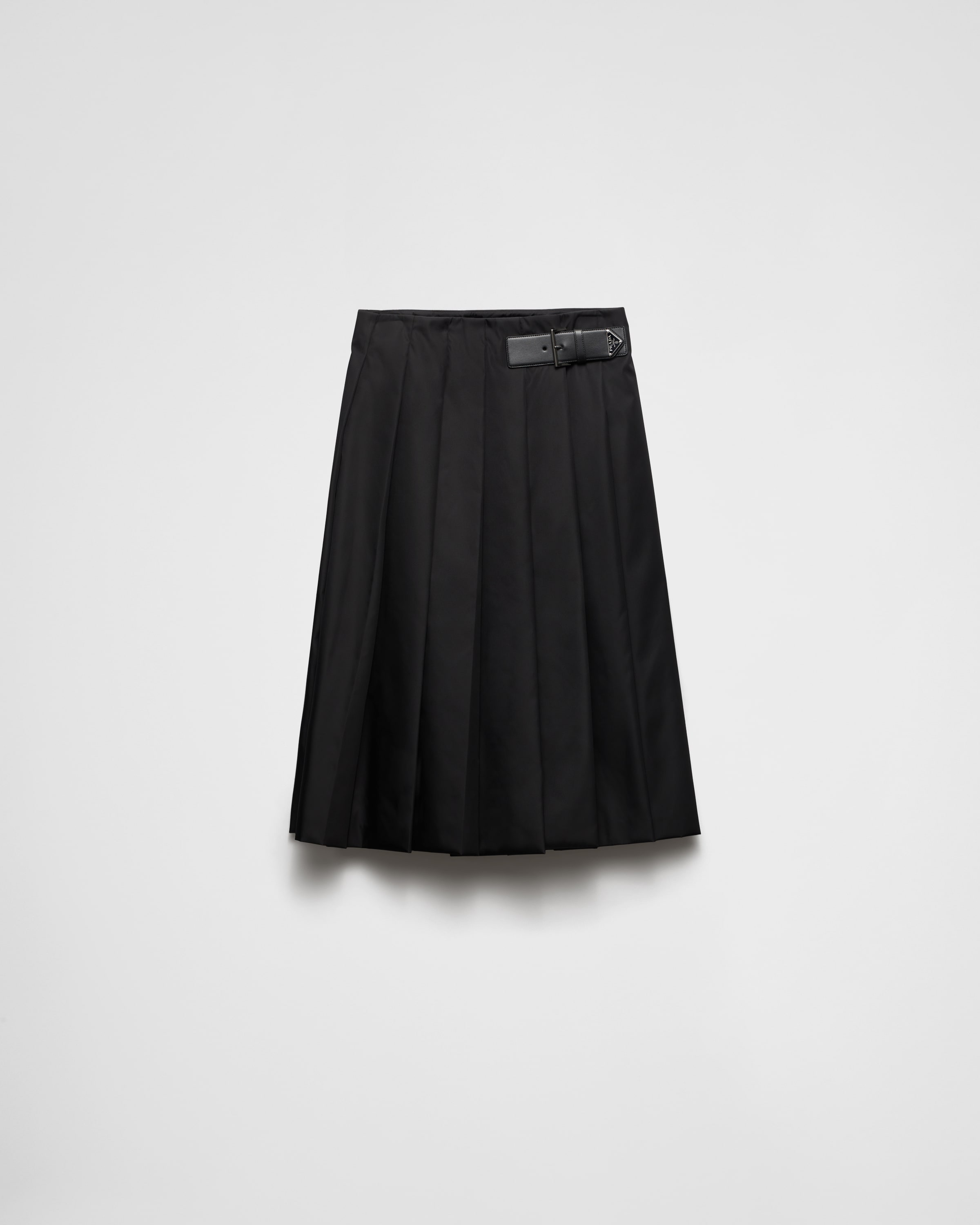 PRADA 25S LONG PLEATED SKIRT 211