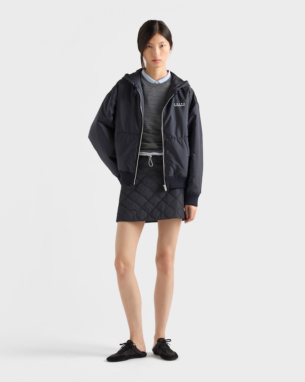 Minigonna trapuntata in Re-Nylon leggero Minigonna trapuntata in Re-Nylon leggero