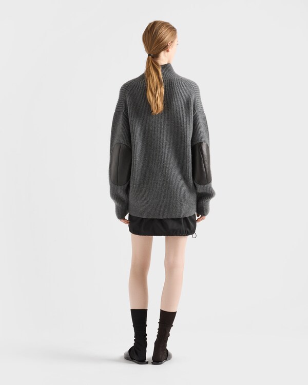 리나일론 미니스커트 - 블랙 리나일론 미니스커트 - 블랙