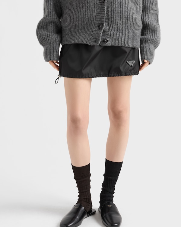 리나일론 미니스커트 - 블랙 리나일론 미니스커트 - 블랙