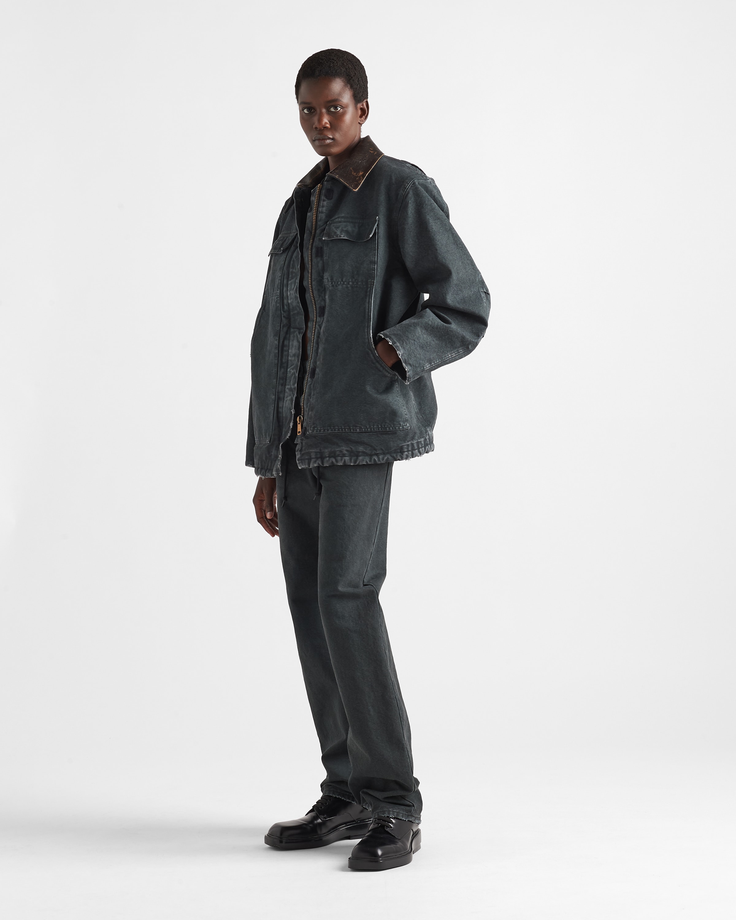 Shop Prada Hose Aus Canvas In Grey
