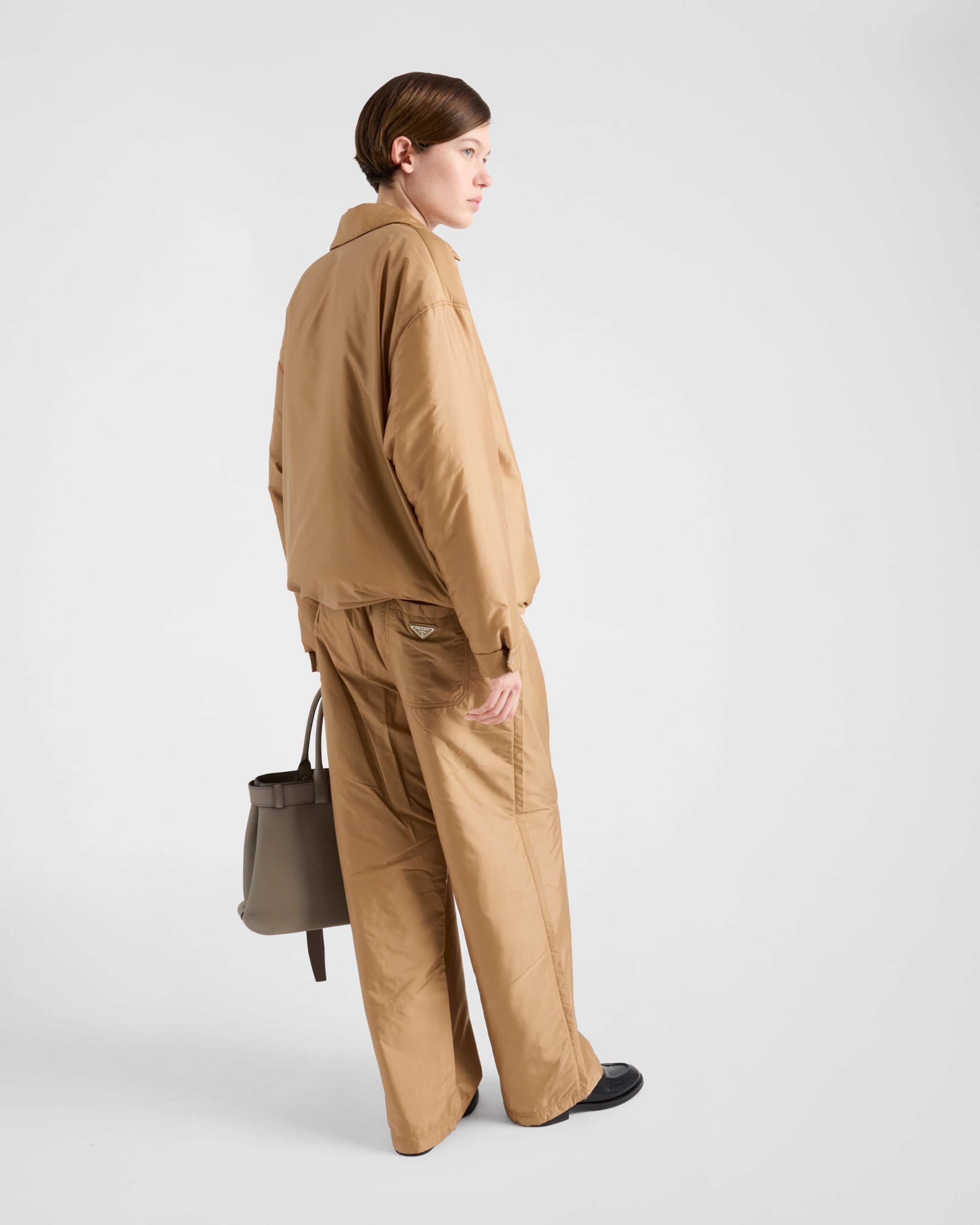 美品】PRADA ベージュ スリムフィットパンツ