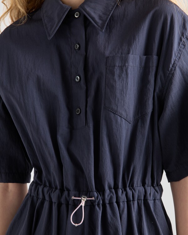 Short-sleeved technical pongé dress Short-sleeved technical pongé dress