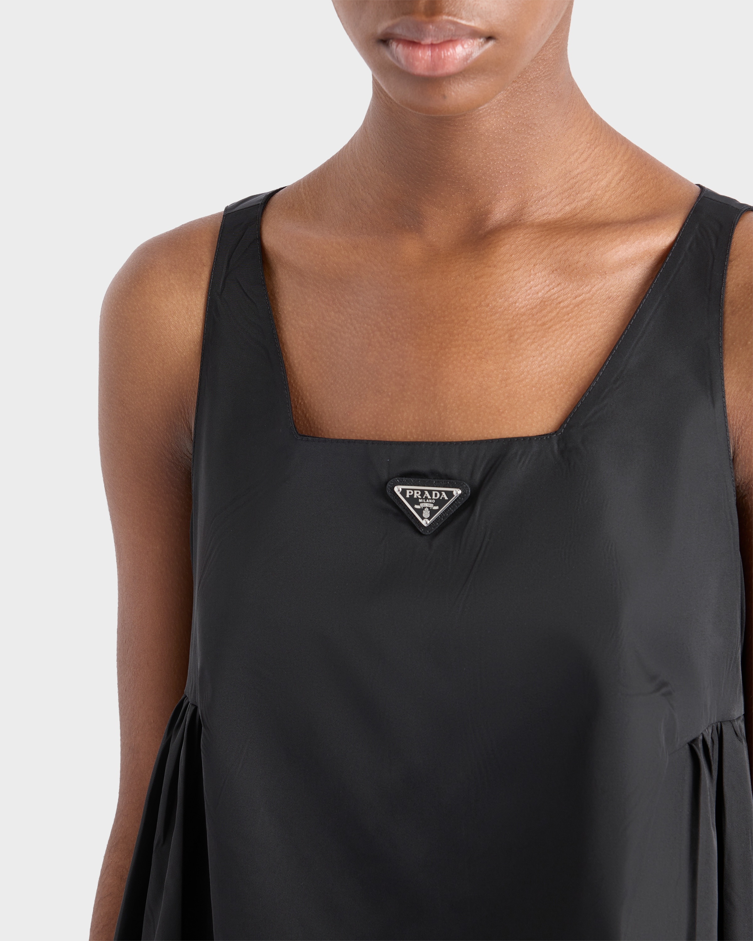 PRADA スリフレスミニトレス 230732SOOO1WQ8 F0002 Black Re-nylon Mini-dress | PRADA
