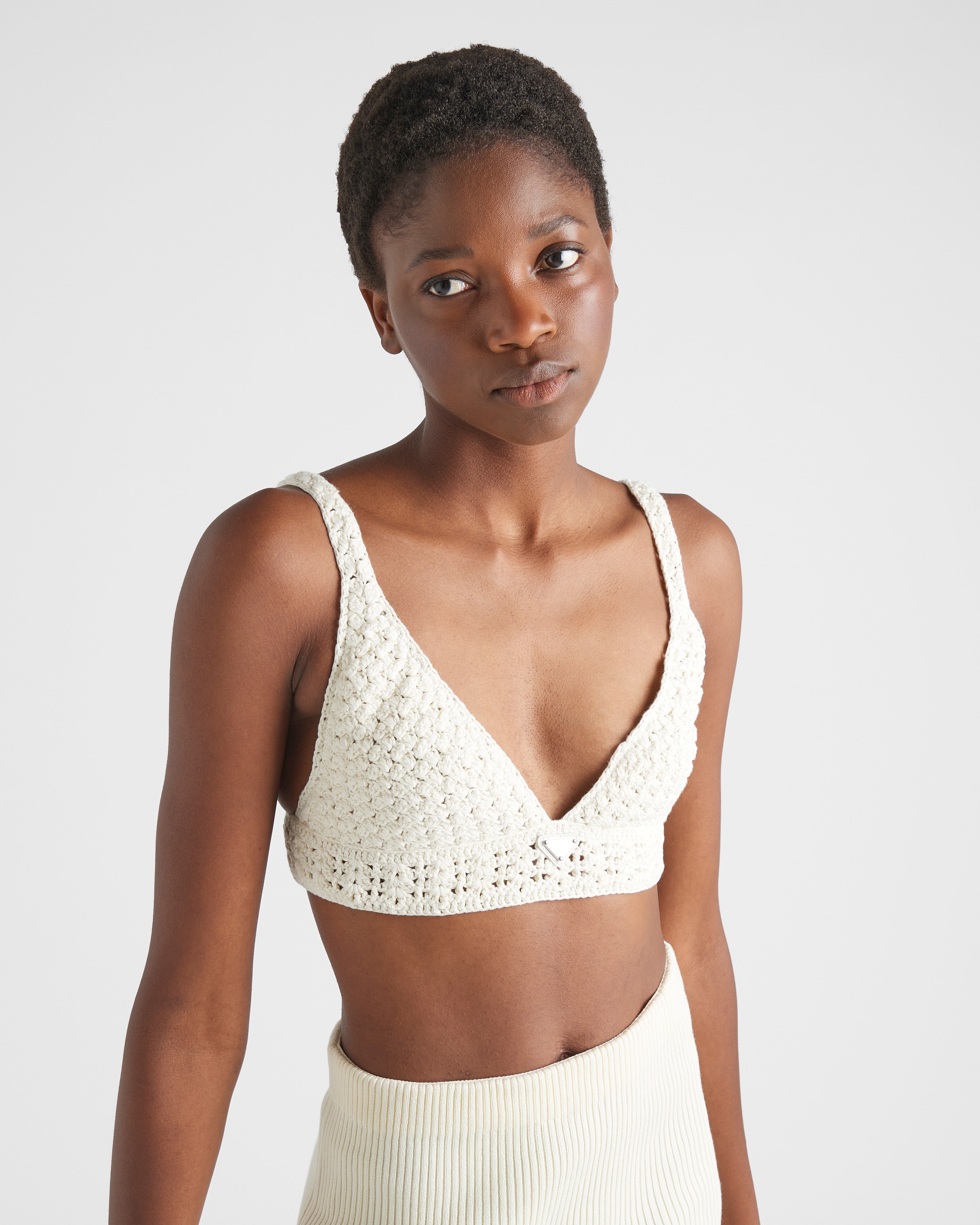 Total 54+ imagen prada crochet top