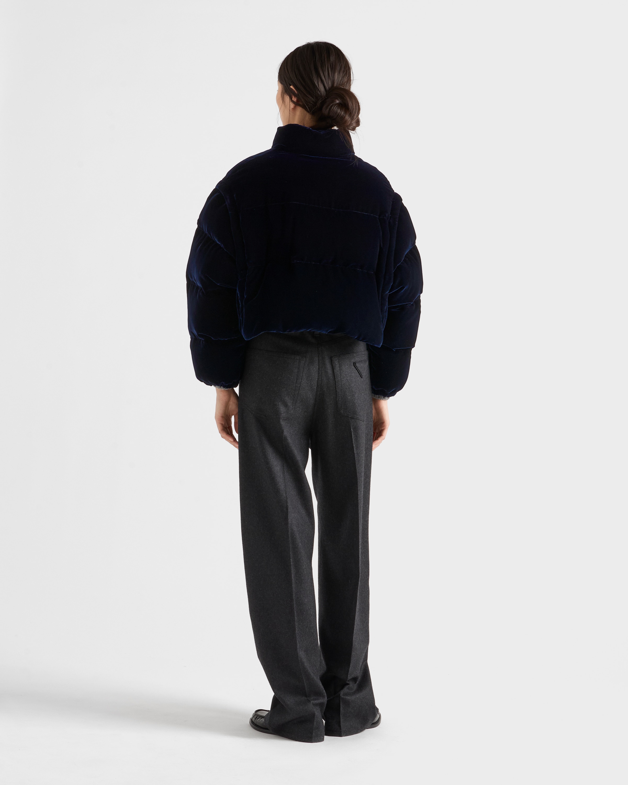 ネイビー ベルベット ダウンジャケット | PRADA