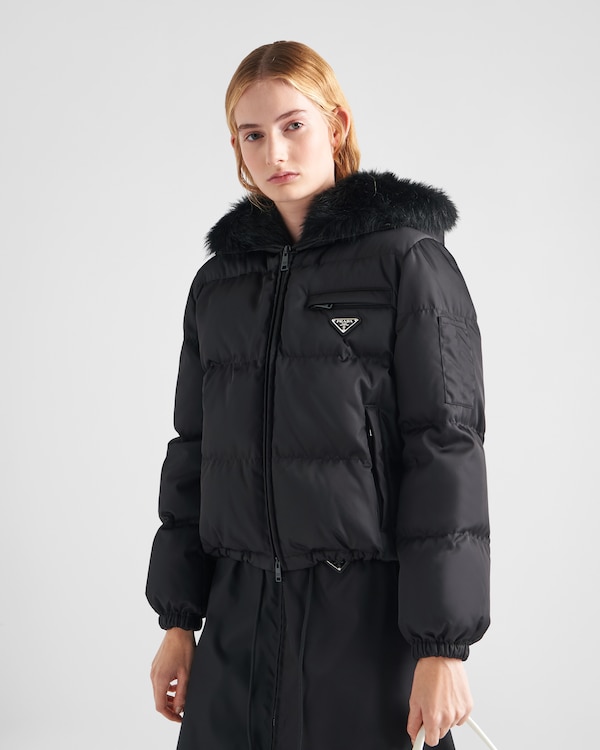 Re-Nylonギャバジン パファージャケット - ブラック Re-Nylonギャバジン パファージャケット - ブラック