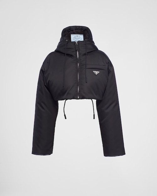 Chaqueta corta con capucha plumón/Re-Nylon Negro | Prada Chaqueta corta con capucha plumón/Re-Nylon Negro | Prada