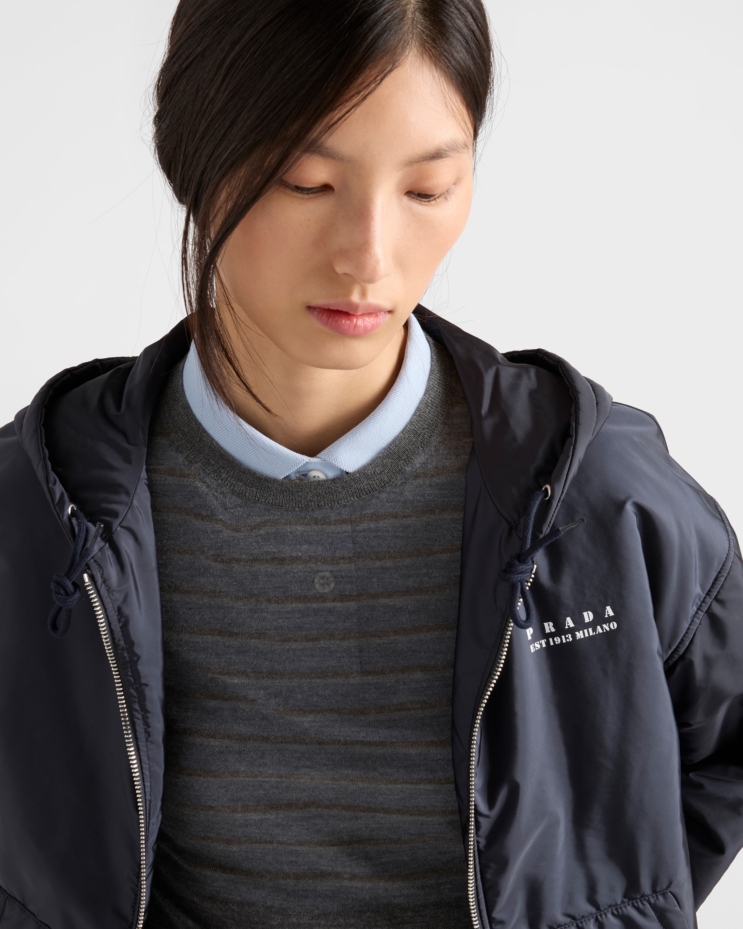PRADA ネイビー ナイロンジャケット フード付き ネイビー シャンブレー ブルゾンジャケット | PRADA