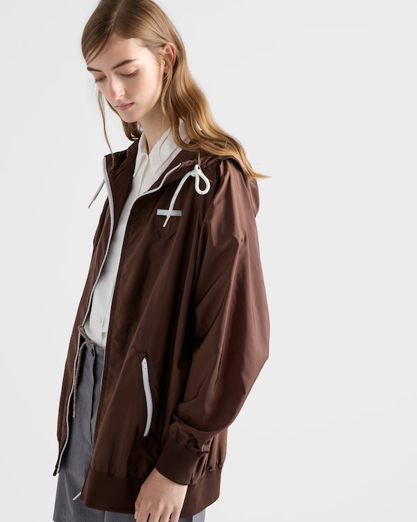 Lightweight Re-Nylon raincoat - Cocoa Brown Lightweight Re-Nylon raincoat - Cocoa Brown