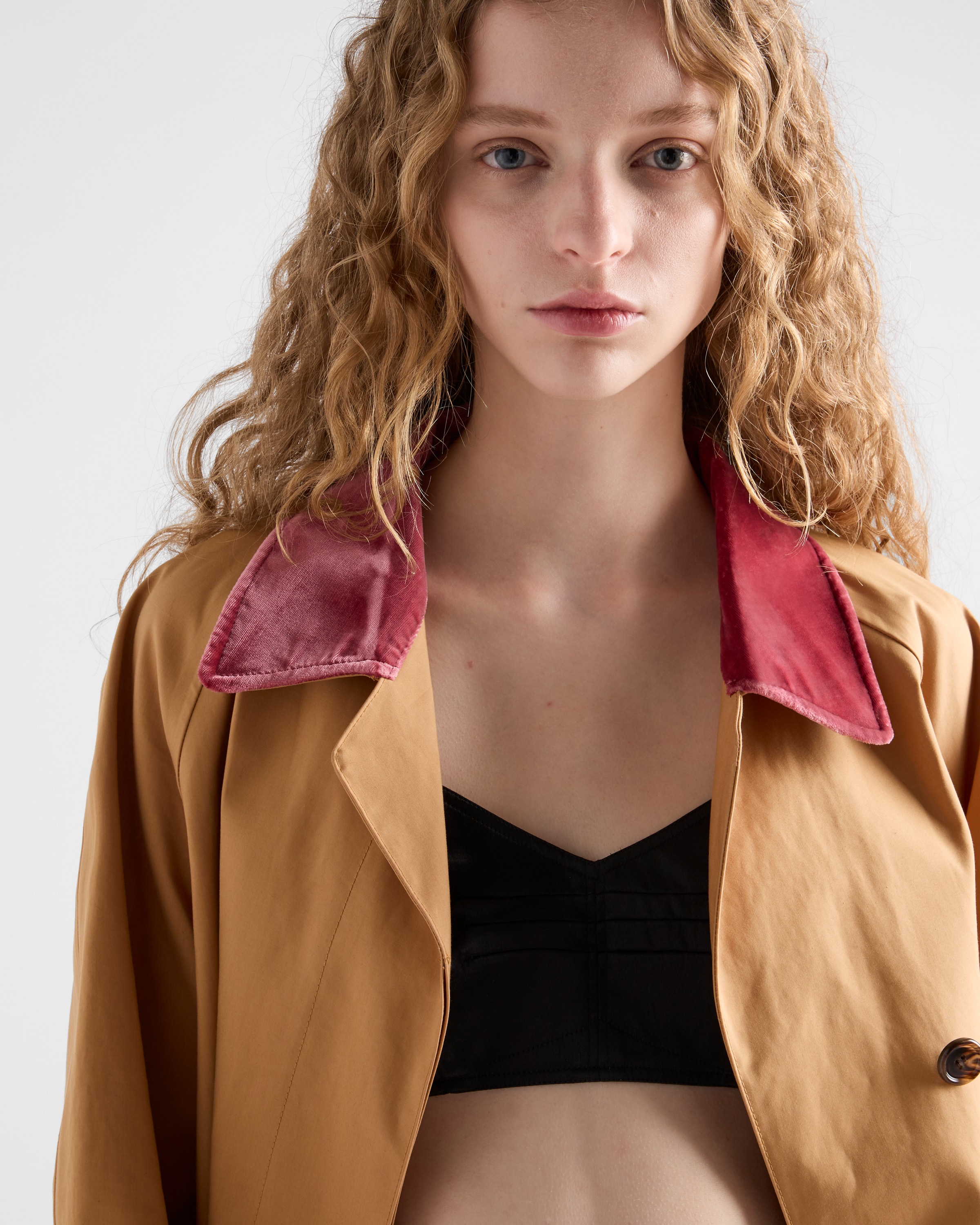 アウターその他 PRADA Woman Raincoat Honey 292279SOOO85H F0151 Honey Cotton Raincoat | PRADA