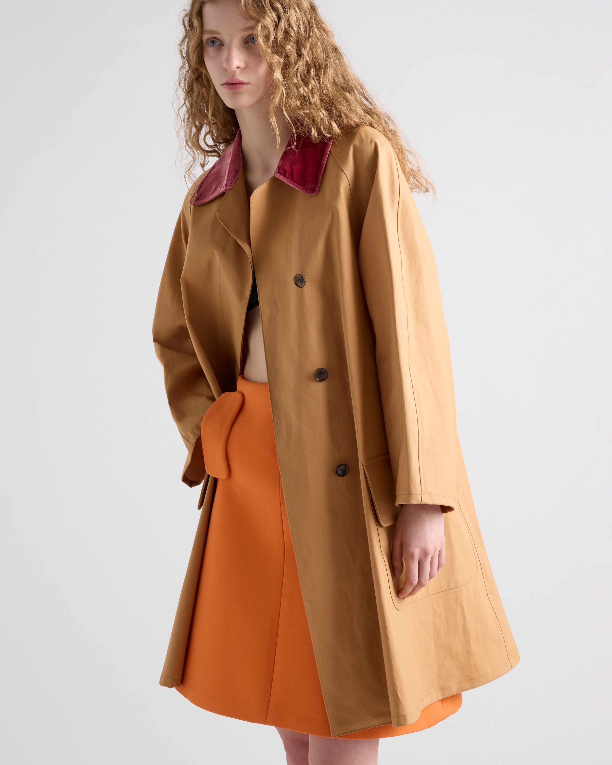 アウターその他 PRADA Woman Raincoat Honey 292279SOOO85H F0151 Honey Cotton Raincoat | PRADA