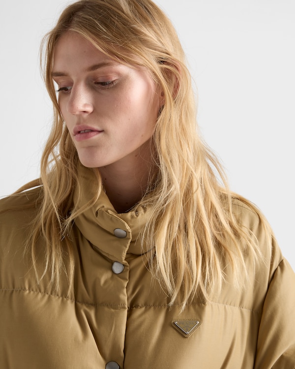 Medium-weight technical fabric down jacket Medium-weight technical fabric down jacket