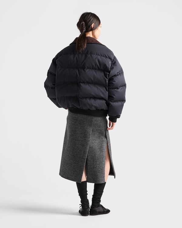 中等重量府绸羽绒夹克 - 黑色 中等重量府绸羽绒夹克 - 黑色