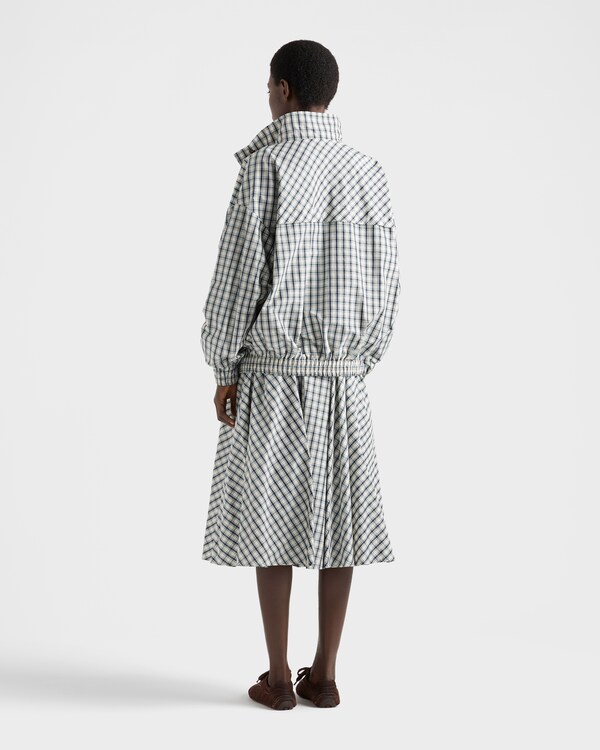 جاكيت بلوزون من الشامبراي بنقشة مربعات - عاجي/أزرق جاكيت بلوزون من الشامبراي بنقشة مربعات - عاجي/أزرق