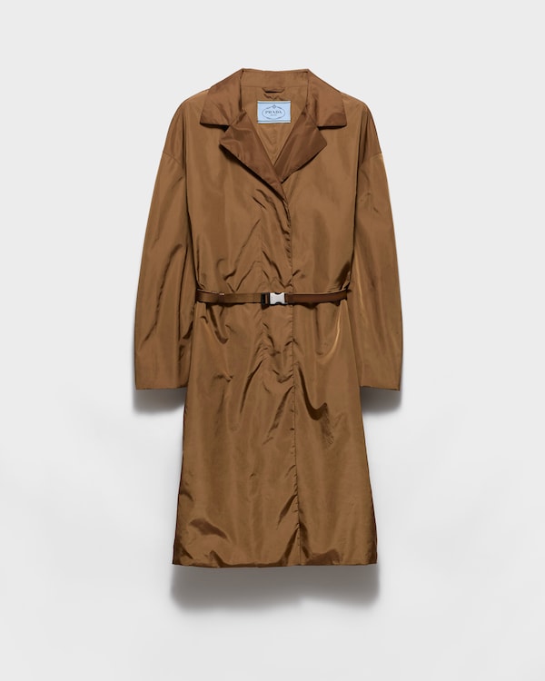 معطف واقٍ من المطر خفيف الوزن من قماش الرينايلون - تبغي معطف واقٍ من المطر خفيف الوزن من قماش الرينايلون - تبغي