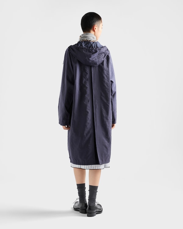 輕盈 Re-Nylon 雨衣 - 藍色 輕盈 Re-Nylon 雨衣 - 藍色