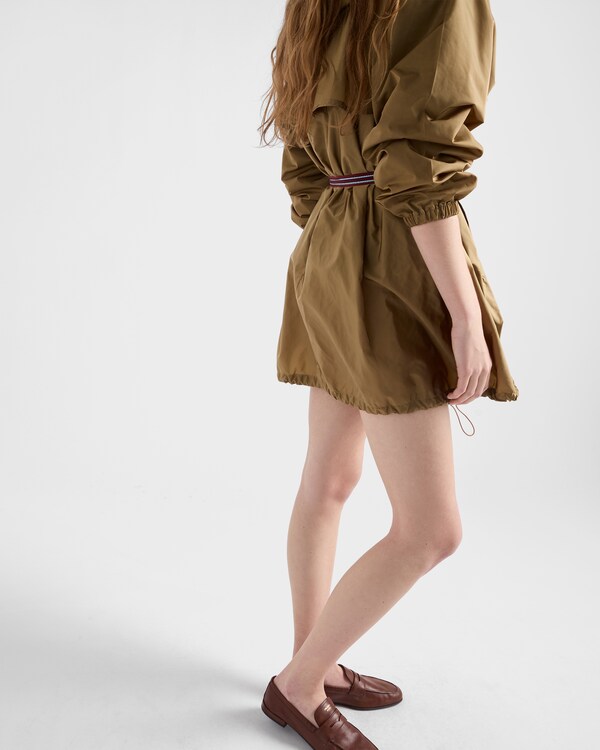 Lightweight Re-Nylon raincoat - Sesame Lightweight Re-Nylon raincoat - Sesame