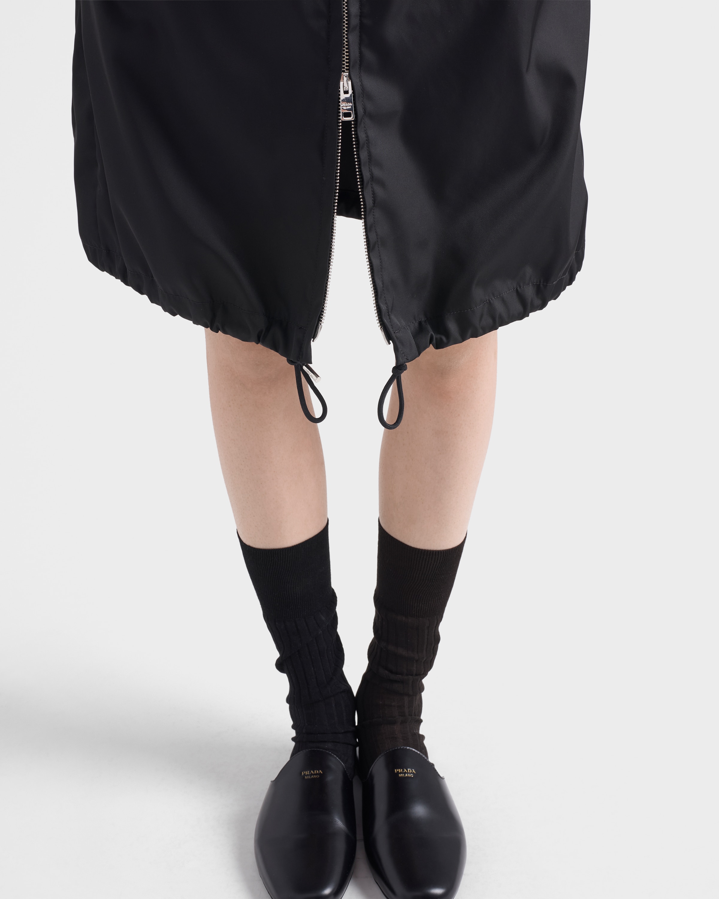 ブラック Re-Nylon コート | PRADA - 日本