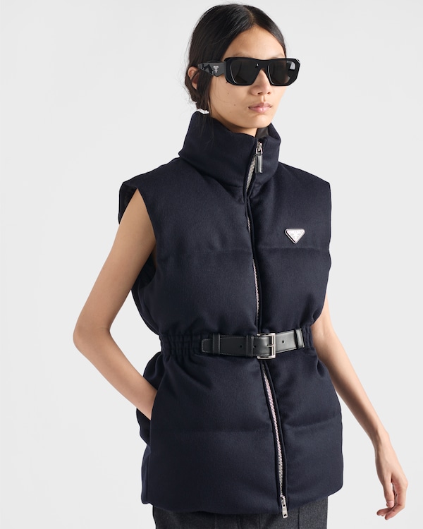 سترة مبطنة من قماش لودن سترة مبطنة من قماش لودن