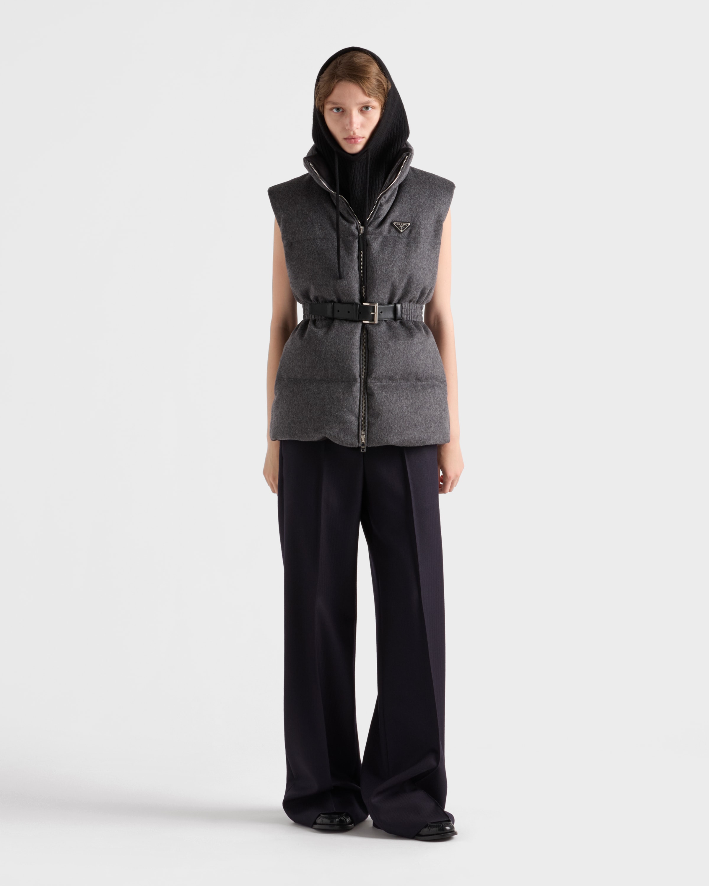 PRADA ベスト GILET FELPA GRAFITE PRADA ベスト GILET FELPA GRAFITE Prada（プラダ）ウィメンズ ベスト