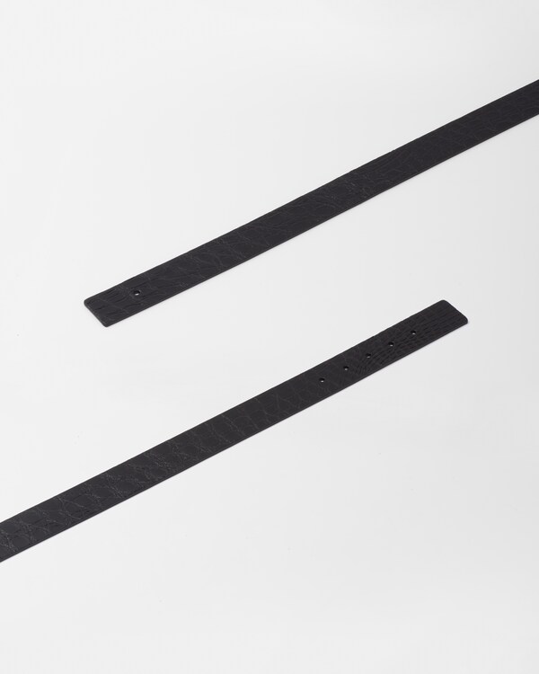 Crocodile stem - Black Crocodile stem - Black