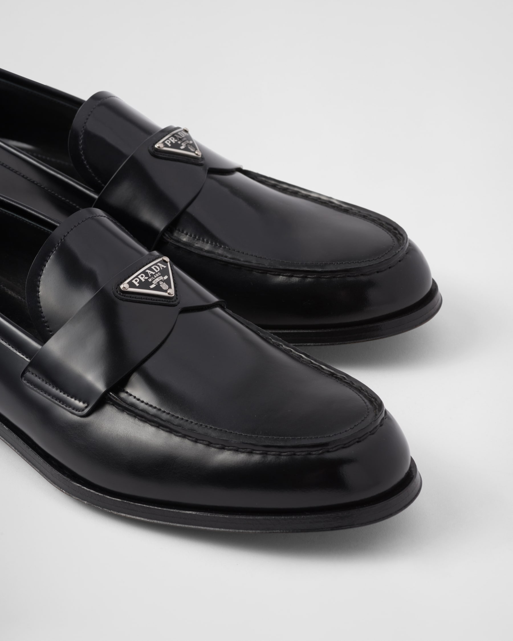 黑色 亮面皮革乐福鞋 | PRADA - 中国