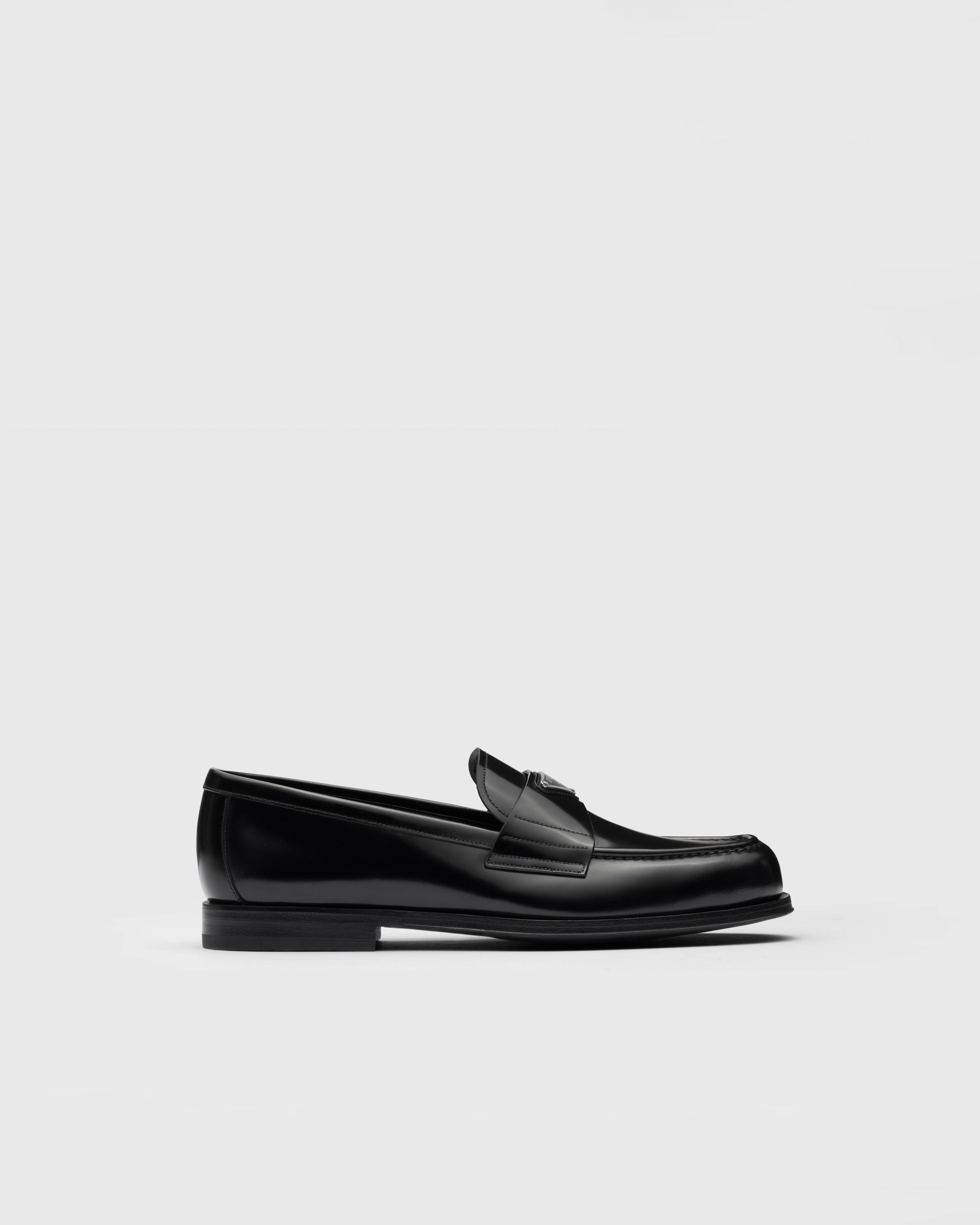 プラダ メンズ】デザイナーズシューズ コレクション|PRADA