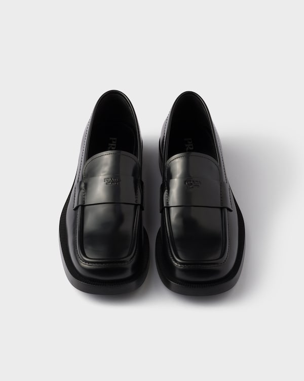 브러시드 가죽 로퍼 브러시드 가죽 로퍼