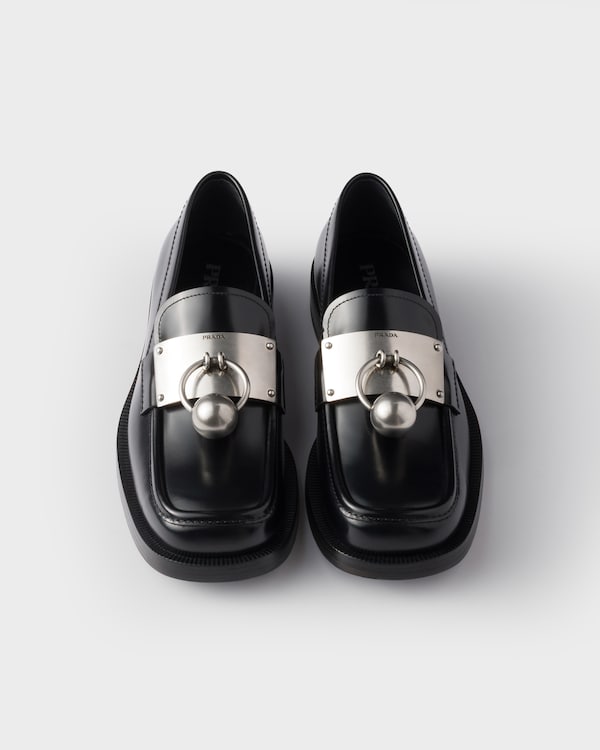 Brushed leather loafers with metal ring Brushed leather loafers with metal ring