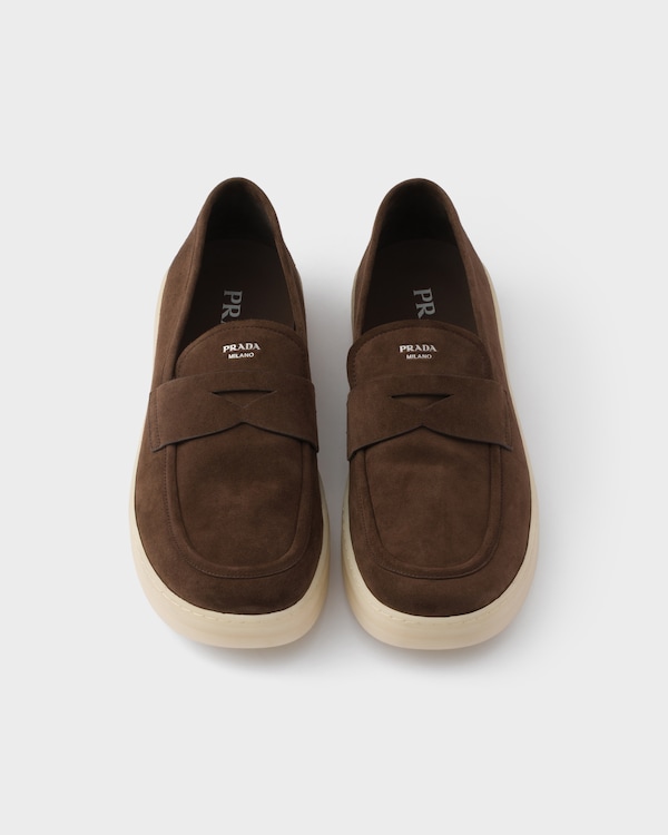 أحذية لوفر من الجلد السويدي - بني داكن أحذية لوفر من الجلد السويدي - بني داكن