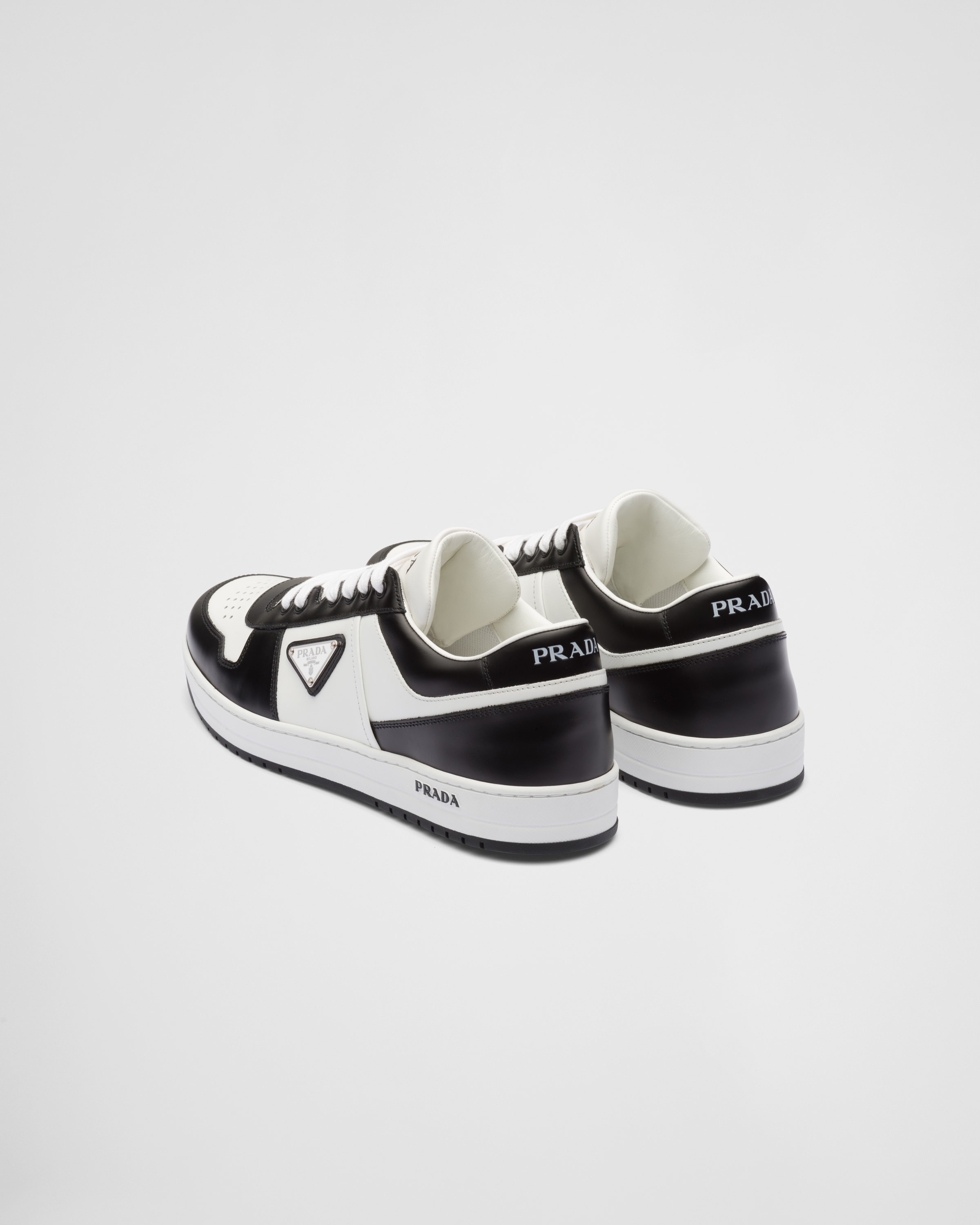 Downtown leather sneakers