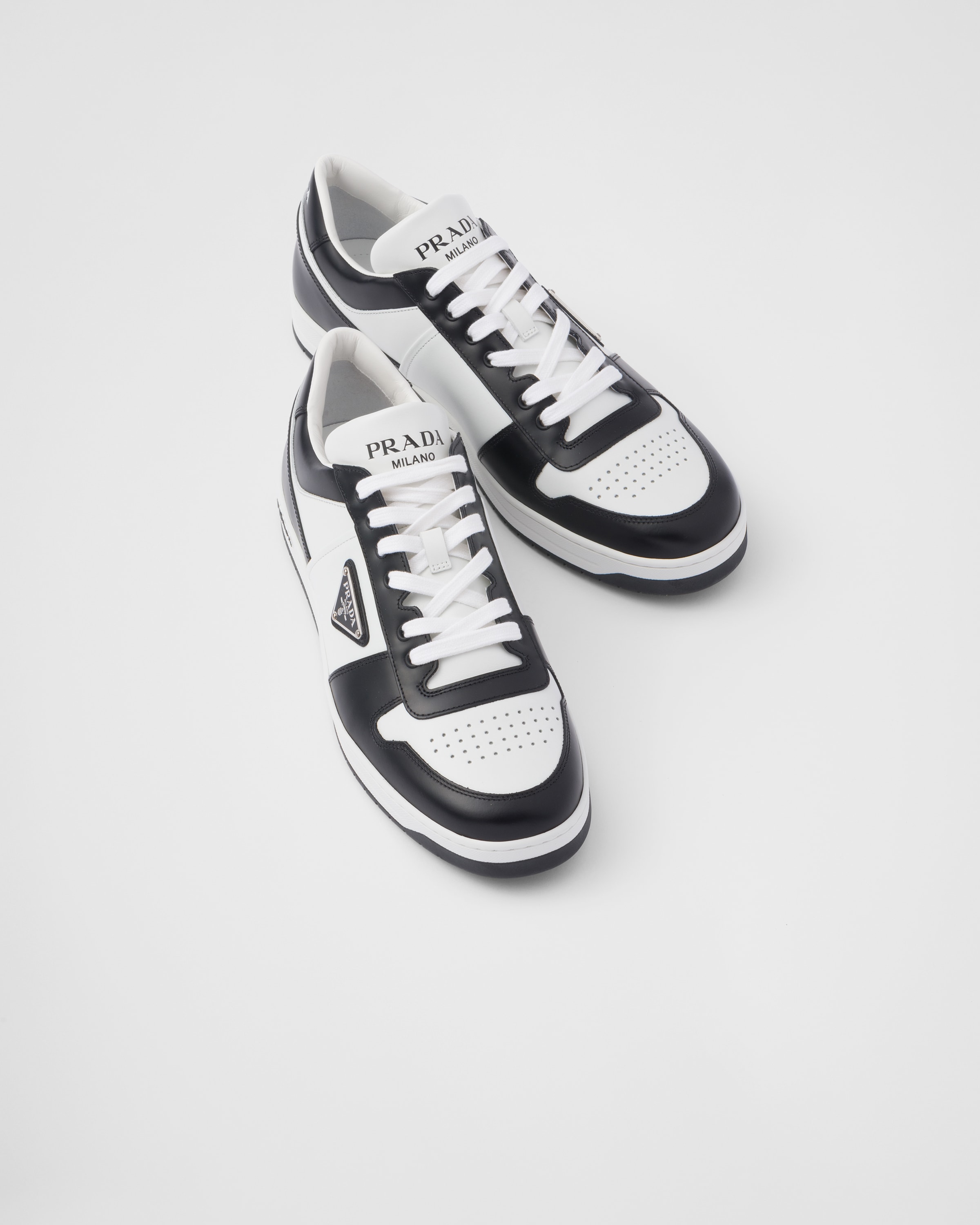 Sneakers prada sale