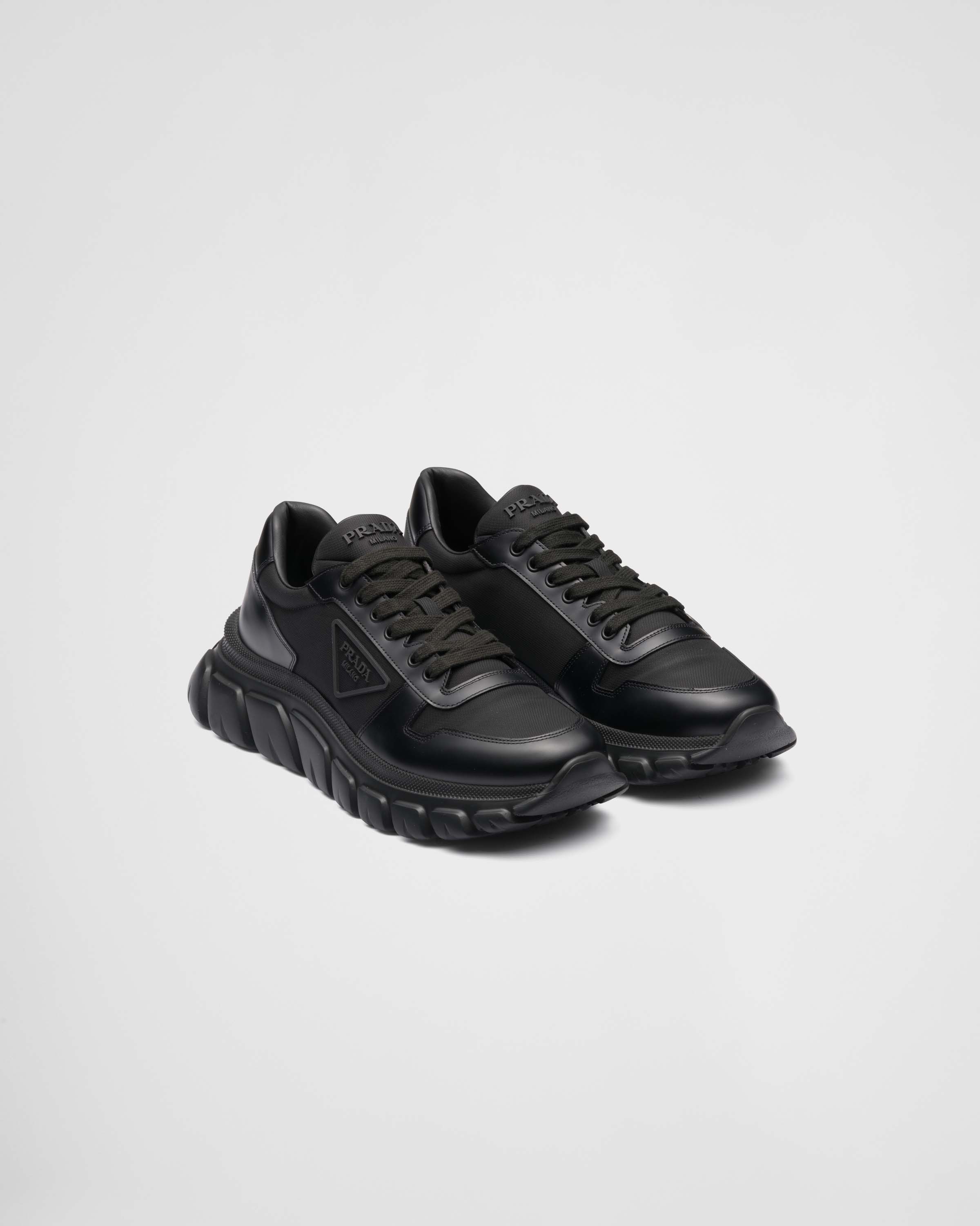 Scarpe sales allacciate prada